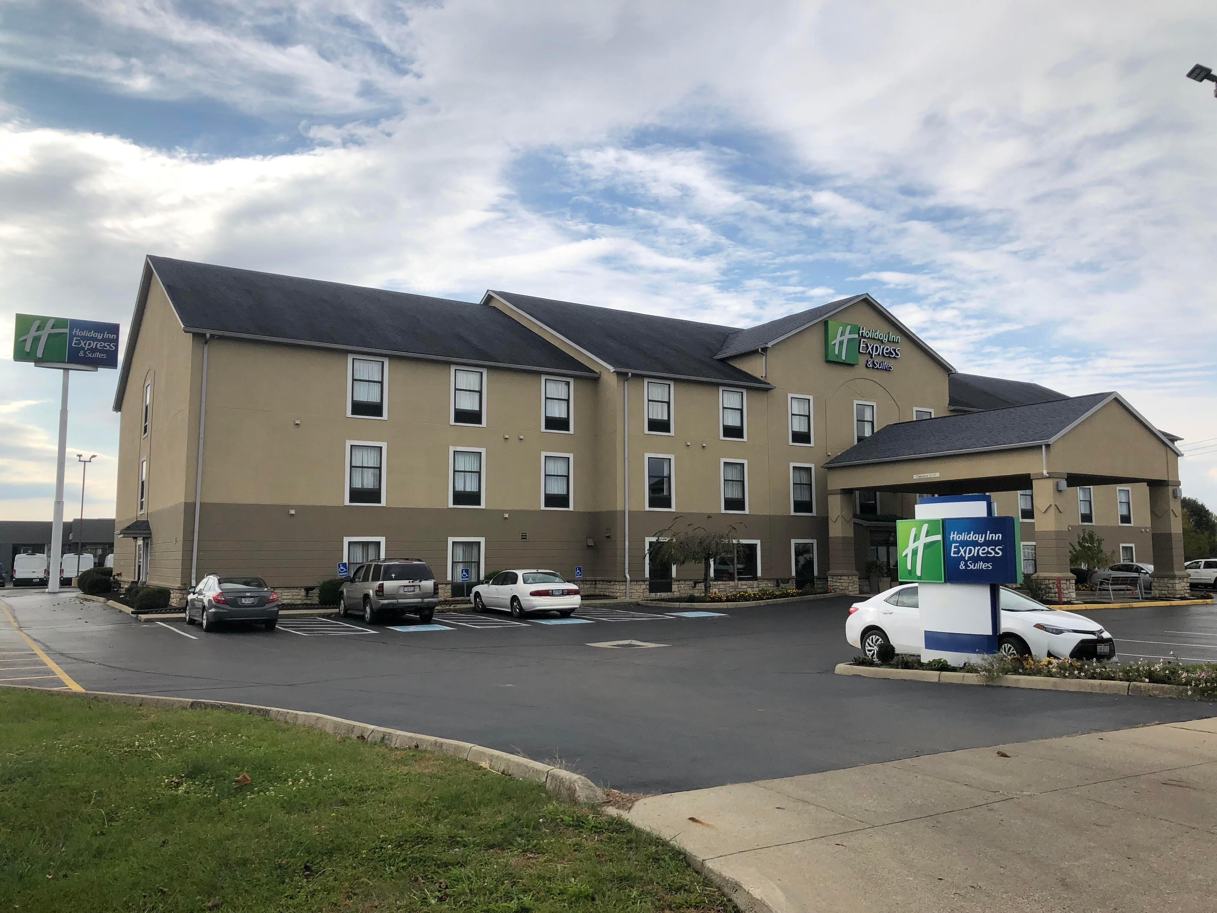 Holiday Inn Express Hotel & Suites Circleville By Ihg Exteriör bild